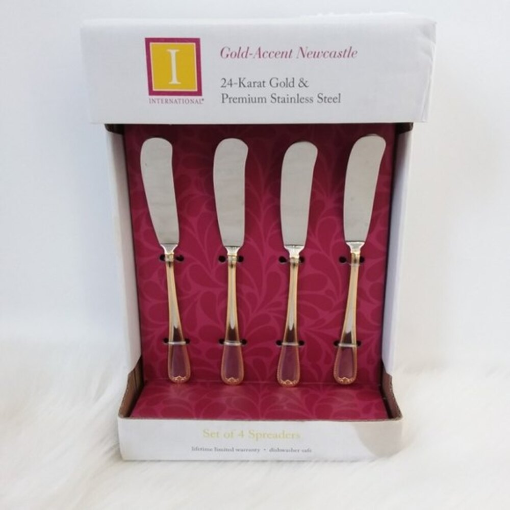 International Set of 4 Gold Accent Newcastle Steel Spreaders